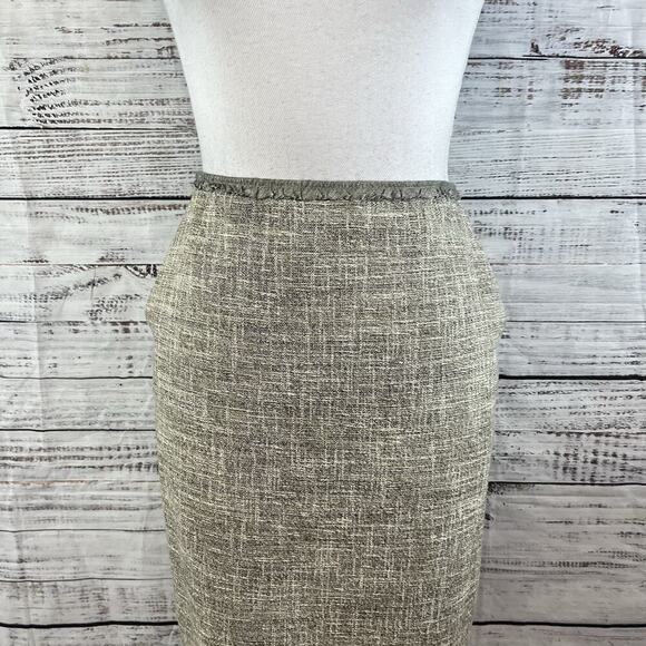 Ann Taylor Skirt sz 4 Silver Sparkle Tweed Straight Pencil Knee Cocktail Wedding - Picture 2 of 9